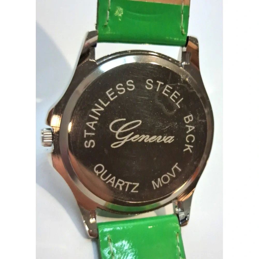 Lot of 2 Preppy Watches Caribbean Joe Pineapple Pink Geneva Rhinestone‎ Green